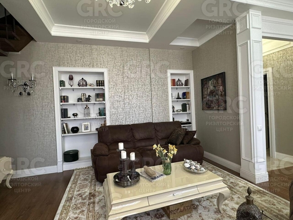 
  Продается 4-комн. квартира, 100 м², Советская ул, д. 57
. Фото 6.