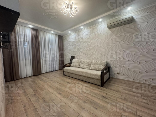 
  Продается 2-комн. квартира, 58 м², Санаторная ул, д. 23а
. Фото 1.