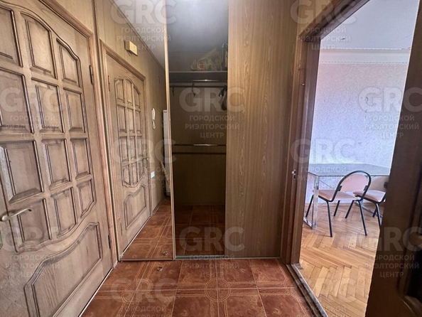 
  Продается 1-комн. квартира, 39 м², Роз ул, д. 82
. Фото 3.
