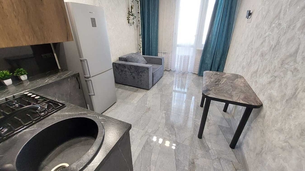 
  Продается 1-комн. квартира, 45 м², Ленина ул, д. 180Ак14
. Фото 4.