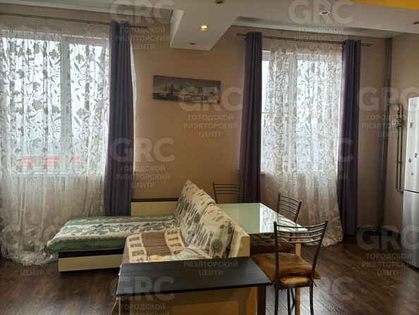
  Продается 1-комн. квартира, 47 м², Вишневая ул, д. 35
. Фото 11.