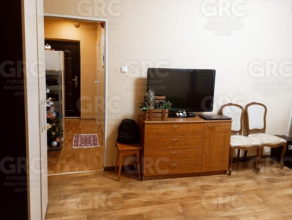 
  Продается 1-комн. квартира, 32 м², Санаторная ул, д. 23а
. Фото 2.