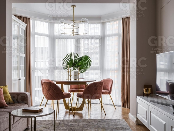 
  Продается 3-комн. квартира, 77 м², Роз ул, д. 36
. Фото 2.