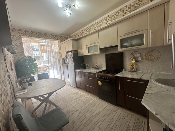 
  Продается 2-комн. квартира, 60 м², Спасский пер, д. 16
. Фото 8.