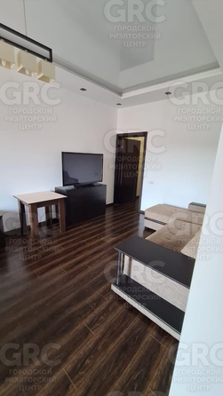 
  Продается 2-комн. квартира, 45.6 м², Параллельная ул
. Фото 8.