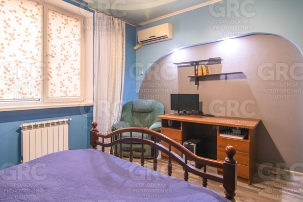 
  Продается 3-комн. квартира, 100 м², Грибоедова ул, д. 30
. Фото 11.