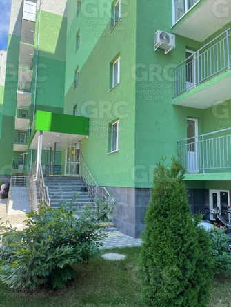 
  Продается 2-комн. квартира, 49 м², Тепличная ул, д. 71
. Фото 2.