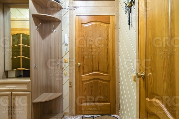 
   Продам 2-комнатную, 54 м², Гагарина ул, 48

. Фото 8.