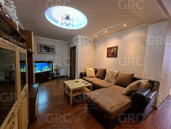 
  Продается 2-комн. квартира, 68.9 м², Клубничная ул, д. 88
. Фото 6.