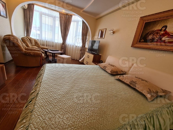 
  Продается 2-комн. квартира, 68.9 м², Клубничная ул, д. 88
. Фото 8.