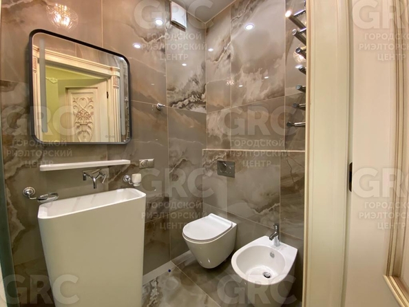
  Продается 4-комн. квартира, 275.8 м², Нагорная ул, д. 11
. Фото 22.