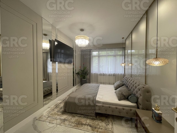
  Продается 4-комнатный апартамент, 250 м², Черноморская ул, д. 4Д
. Фото 7.