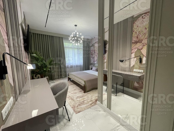 
  Продается 4-комнатный апартамент, 250 м², Черноморская ул, д. 4Д
. Фото 12.