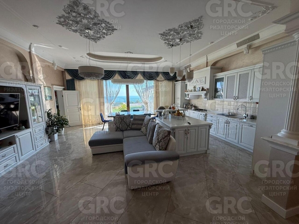 
  Продается коттедж, 370 м², Сочи
. Фото 3.
