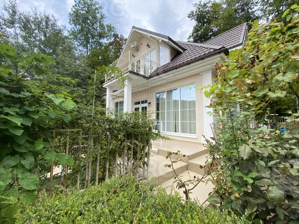 
  Продается дом, 200 м², Сочи
. Фото 1.