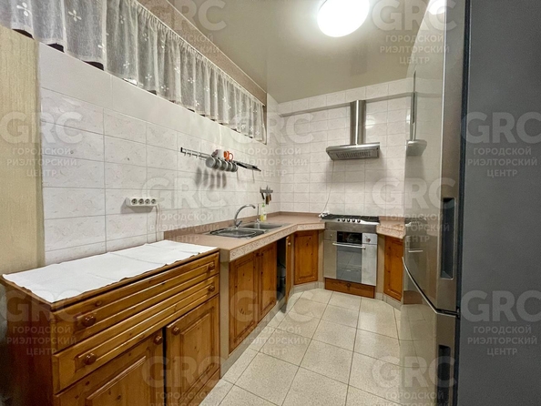 
  Продается дом, 200 м², Сочи
. Фото 4.