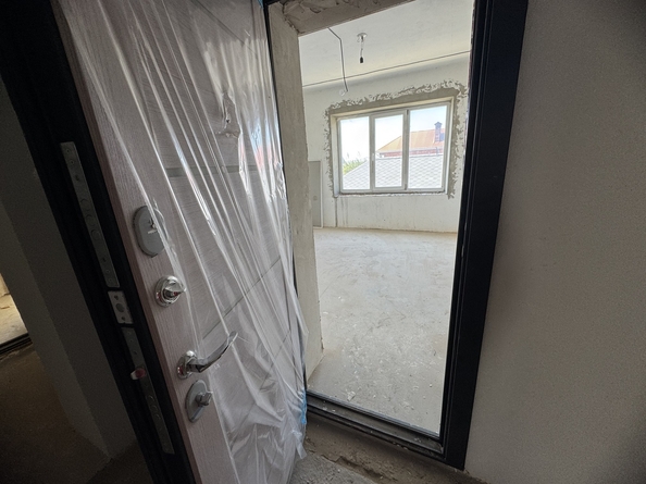 
   Продам 1-комнатную, 42 м², Интернациональная ул, 8

. Фото 3.