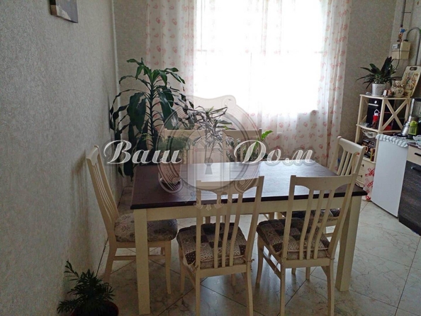 
  Продается 2-комн. квартира, 65.9 м², Суворова ул, д. 27к1
. Фото 10.