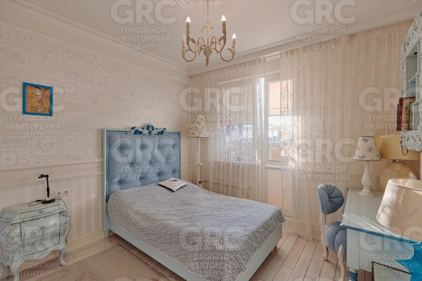 
  Продается 3-комн. квартира, 140 м², Юных Ленинцев ул, д. 10
. Фото 14.