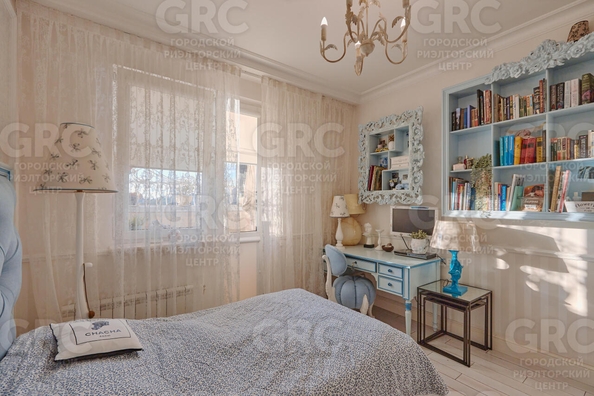 
  Продается 3-комн. квартира, 140 м², Юных Ленинцев ул, д. 10
. Фото 15.