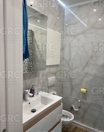 
  Продается 2-комн. квартира, 45 м², Трунова пер, д. 6
. Фото 18.