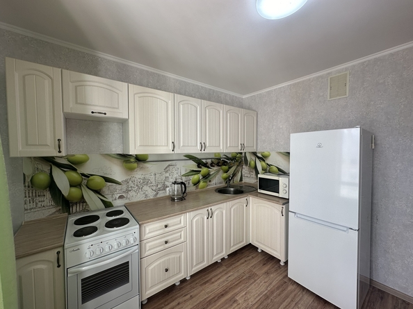 
  Продается 1-комн. квартира, 38 м², Адмирала Пустошкина ул, д. 22к4
. Фото 2.