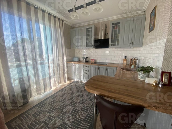 
  Продается 3-комн. квартира, 83 м², Депутатская ул, д. 10
. Фото 3.