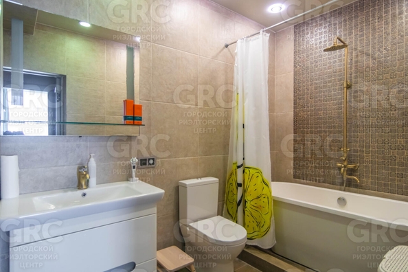 
  Продается 4-комн. квартира, 200 м², Ландышевая ул, д. 77/9
. Фото 28.