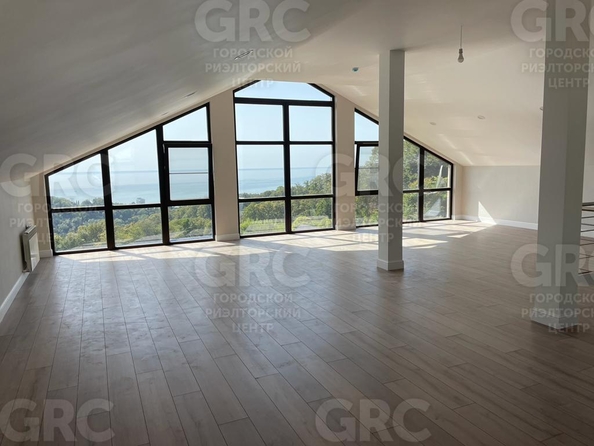 
  Продается дом, 300 м², Сочи
. Фото 32.