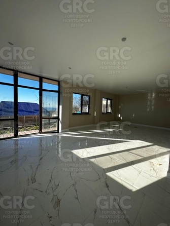 
  Продается дом, 300 м², Сочи
. Фото 43.