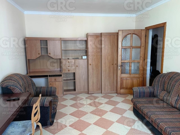 
  Продается 1-комн. квартира, 35.7 м², Абрикосовая ул, д. 17
. Фото 2.