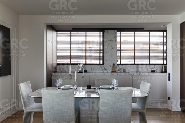 
  Продается 2-комнатный апартамент, 140.6 м², Виноградная ул, д. 4
. Фото 11.