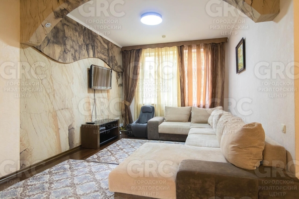 
  Продается дом, 280 м², Сочи
. Фото 2.