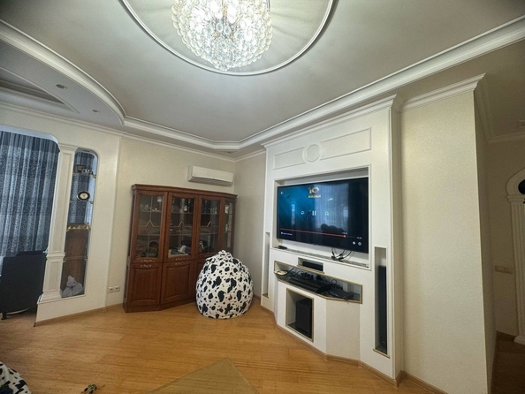
  Продается 2-комн. квартира, 65 м², Левитана ул
. Фото 6.