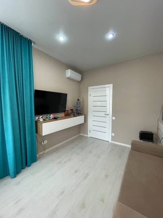 
  Продается 2-комн. квартира, 62 м², Кирова ул
. Фото 3.