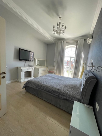 
  Продается 4-комн. квартира, 136 м², Новороссийская ул
. Фото 20.