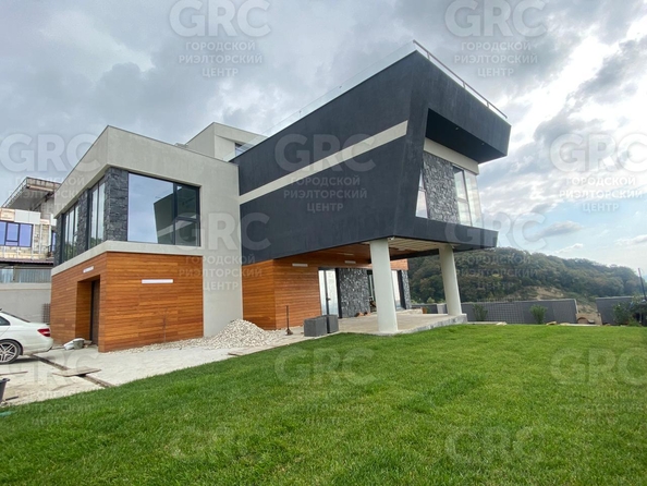 
  Продается дом, 400 м², Сочи
. Фото 2.