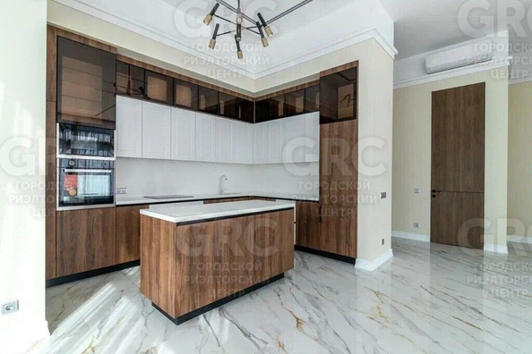 
  Продается дом, 300 м², Сочи
. Фото 4.