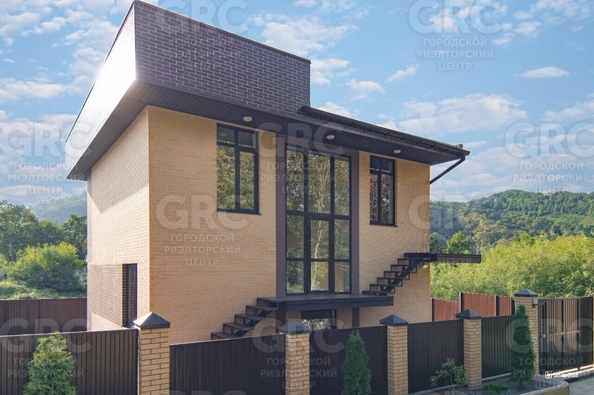 
  Продается дом, 233 м², Сочи
. Фото 2.