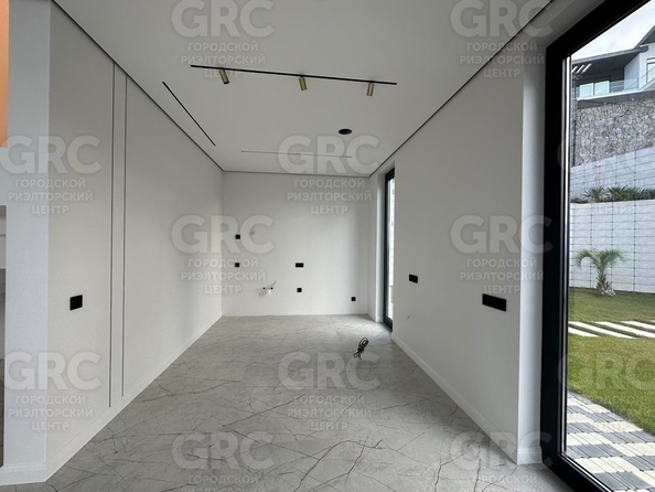 
  Продается дом, 220 м², Сочи
. Фото 12.