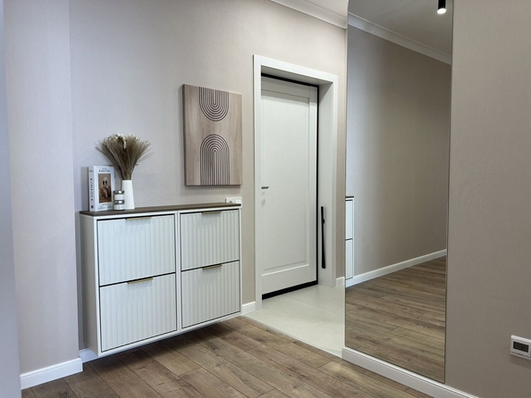 
  Продается 2-комн. квартира, 74 м², Ленина ул, д. 195
. Фото 29.
