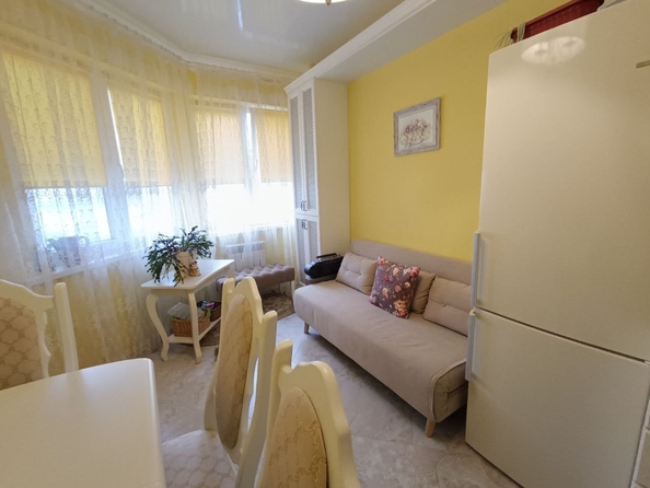 
  Продается 1-комн. квартира, 59 м², Промышленная ул, д. 2
. Фото 9.