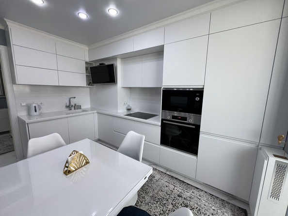 
  Продается 2-комн. квартира, 60 м², Объездная ул, д. 39к2
. Фото 3.