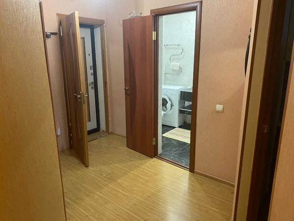 
  Продается 1-комн. квартира, 44 м², Самбурова ул, д. 258
. Фото 8.