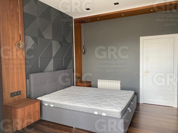 
  Продается 2-комн. квартира, 90 м², Первомайская ул, д. 21
. Фото 2.