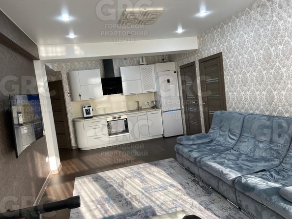 
  Продается 3-комн. квартира, 69.9 м², Дагомысская ул
. Фото 2.