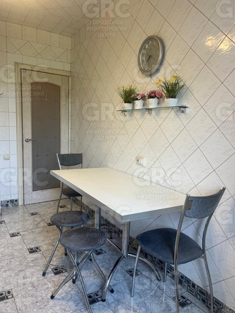 
  Продается 3-комн. квартира, 72.3 м², Ульянова ул, д. 53
. Фото 9.