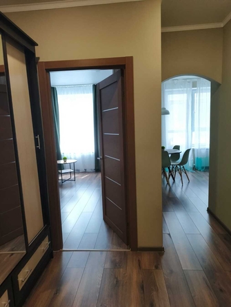 
  Продается 1-комн. квартира, 40 м², Ивана Голубца ул, д. 147
. Фото 4.