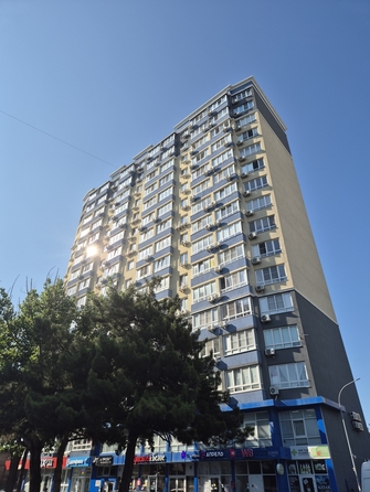 
  Продается 2-комн. квартира, 77 м², Астраханская ул, д. 71А
. Фото 2.