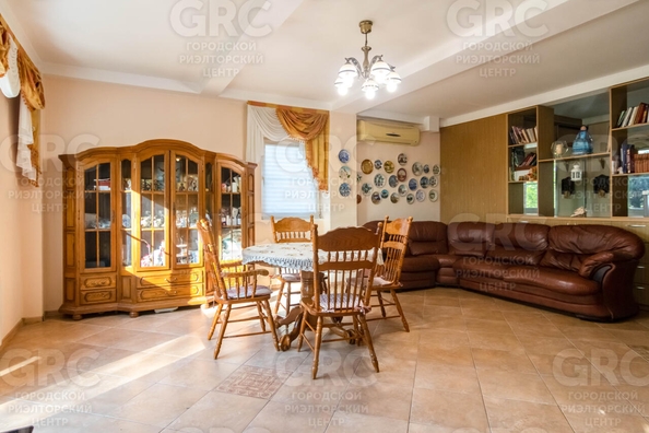 
  Продается дом, 300 м², Сочи
. Фото 5.